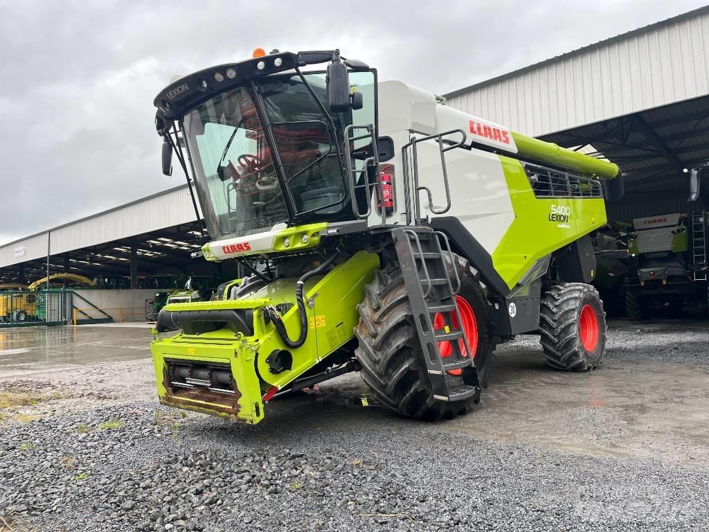 CLAAS Lexion 5400 Kombájnok