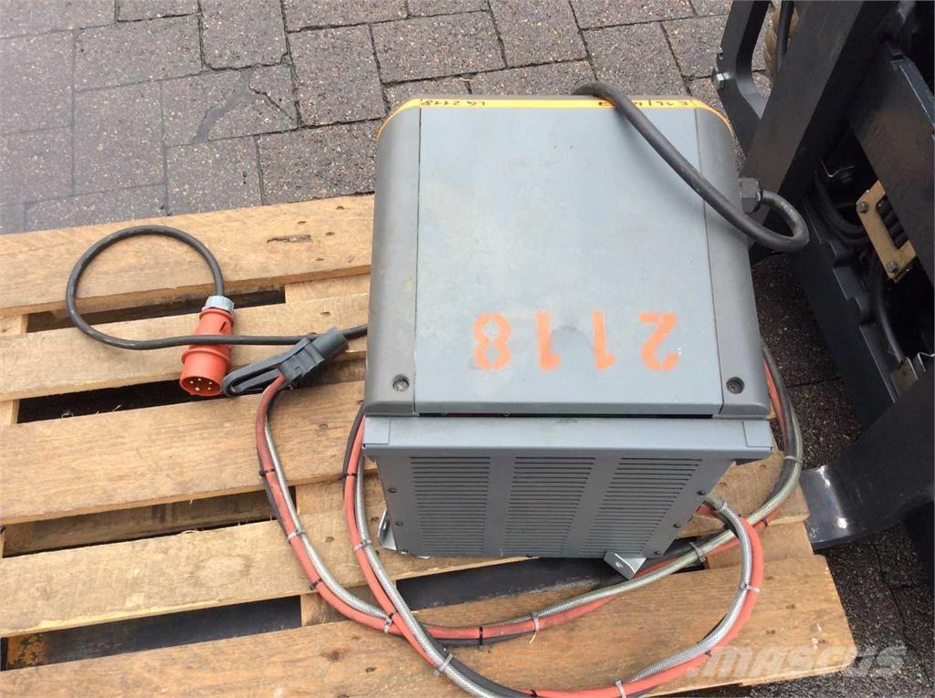 Linde E16 Elektromos targoncák