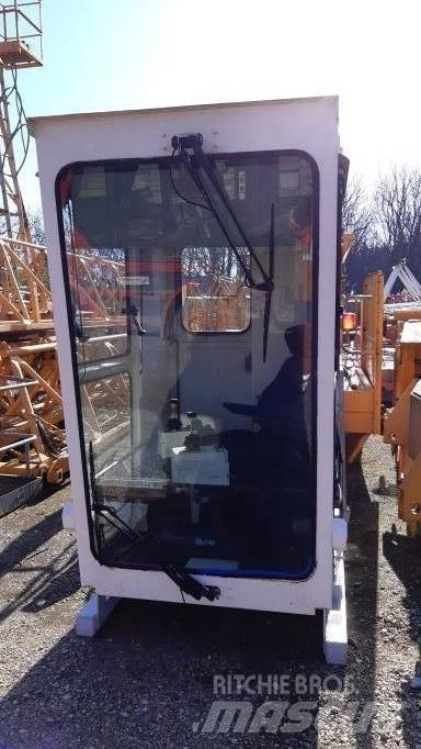 Potain MD 235 J12 Torony daruk