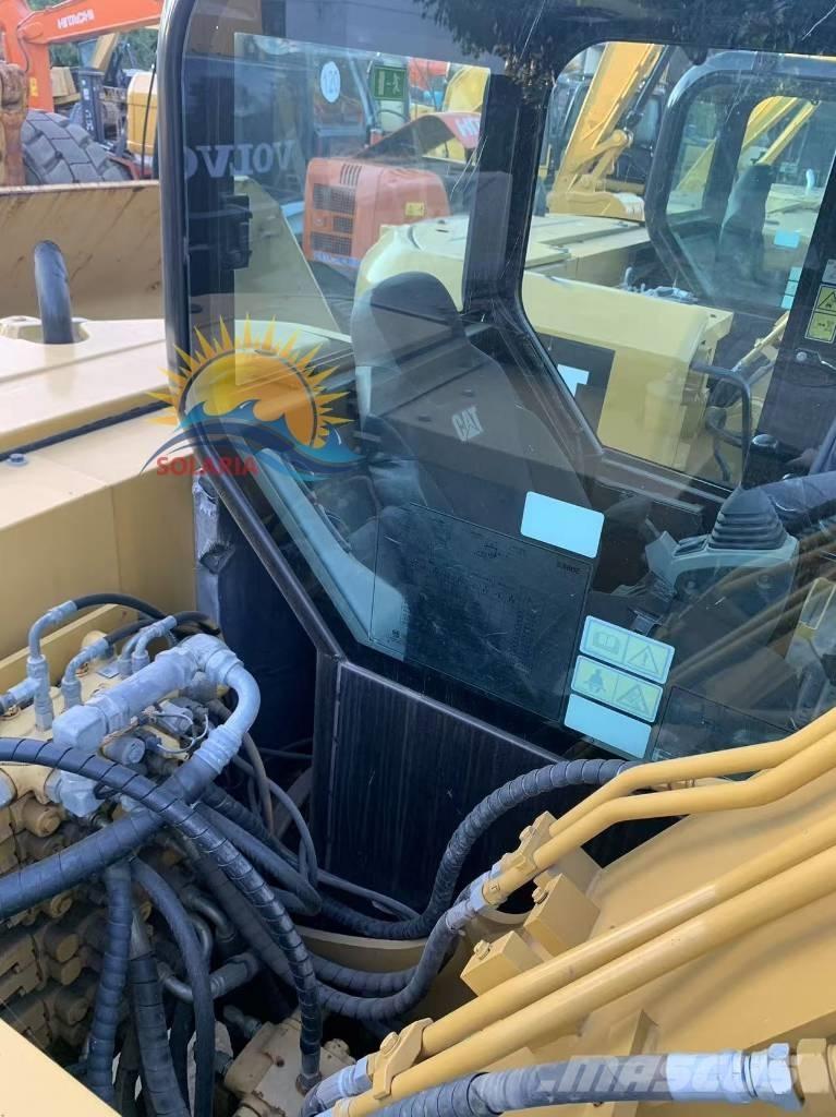 CAT 308 E 2 Közepes (midi) kotrók 7 t - 12 t