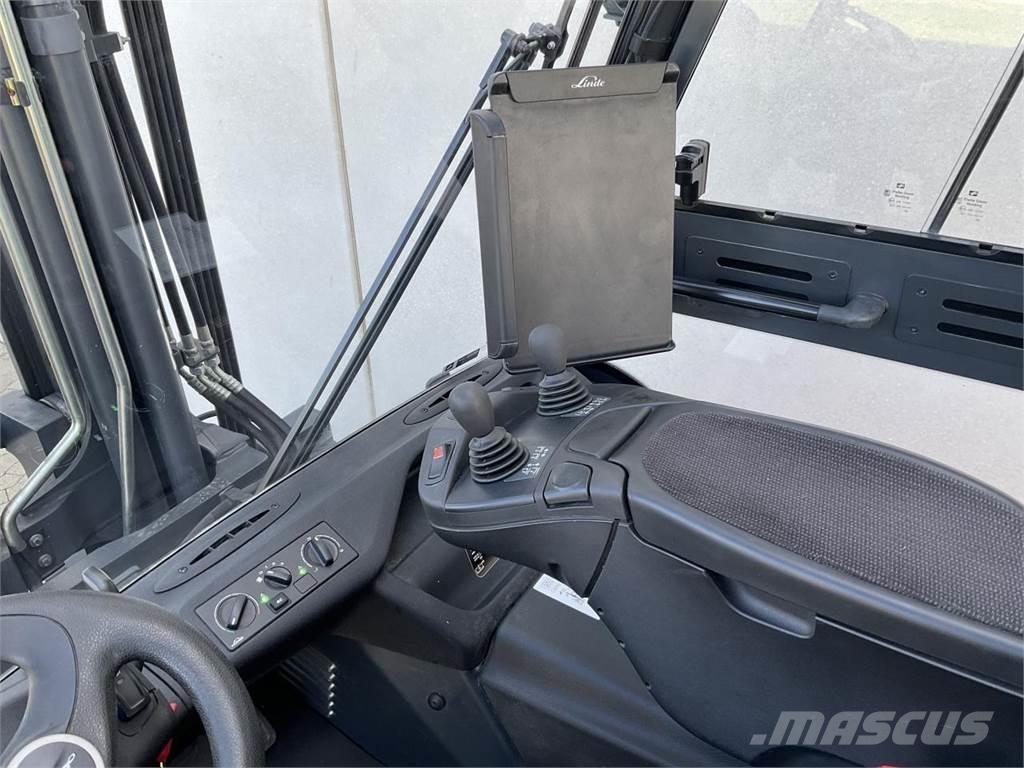 Linde E80-01/900 Elektromos targoncák