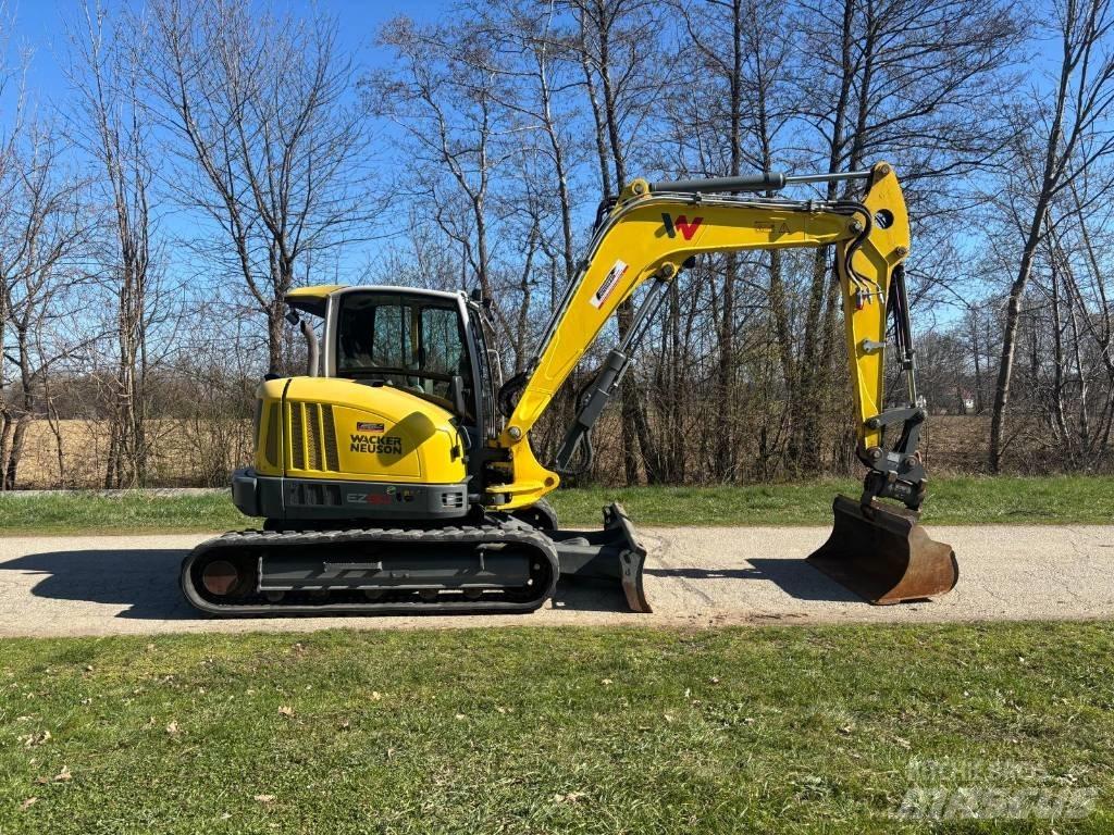Wacker Neuson EZ 80 Közepes (midi) kotrók 7 t - 12 t