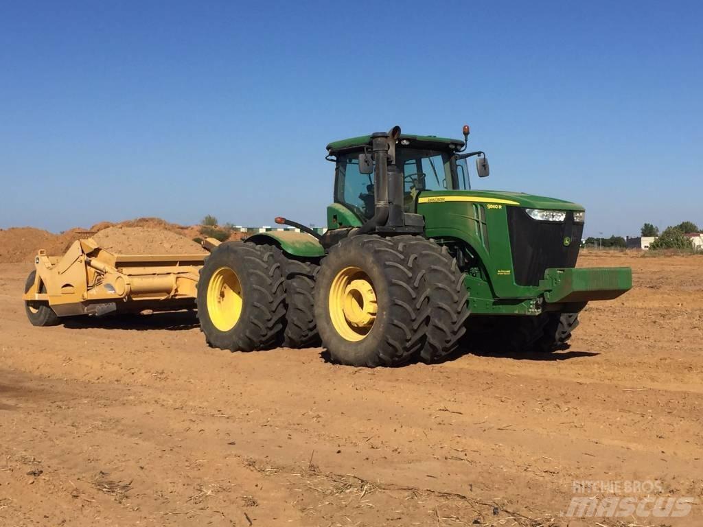 John Deere 9560 R Traktorok