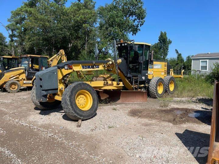 Komatsu GD 655-6 Gréderek