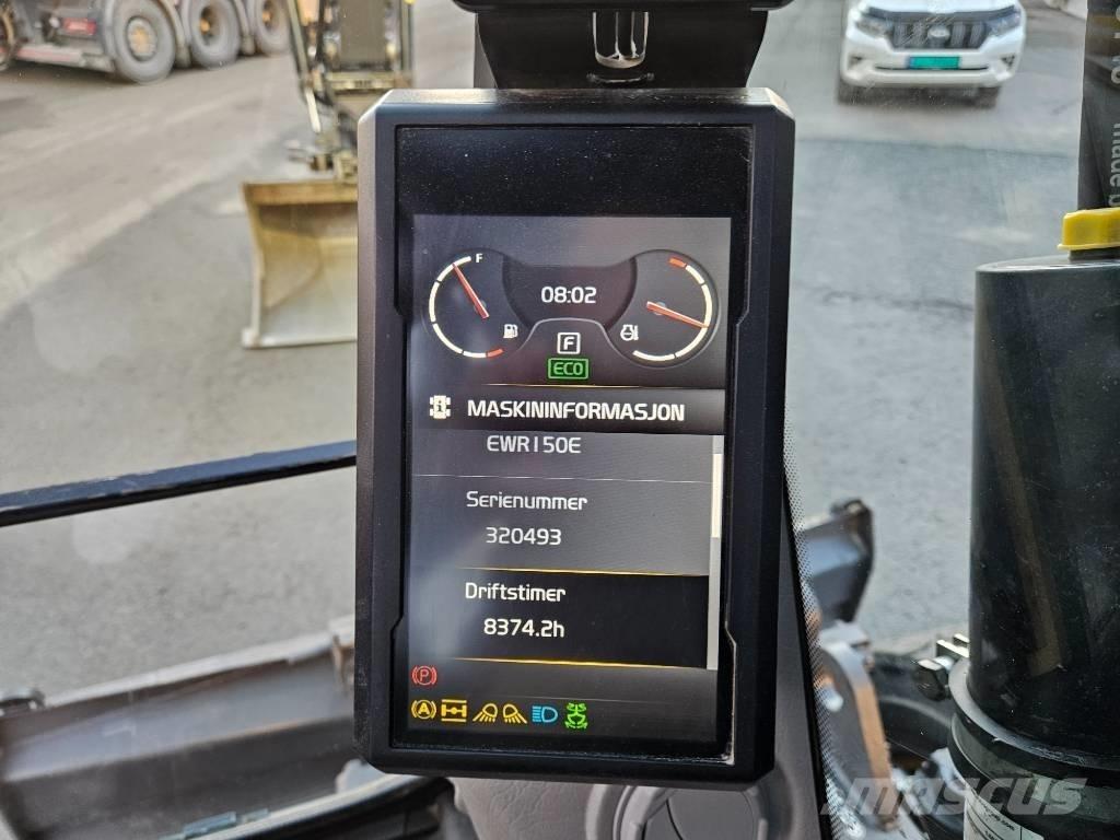 Volvo EWR 150 Gumikerekes kotrók
