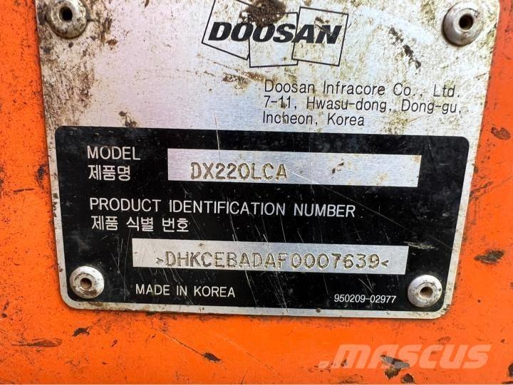 Doosan DX220LCA Közepes (midi) kotrók 7 t - 12 t