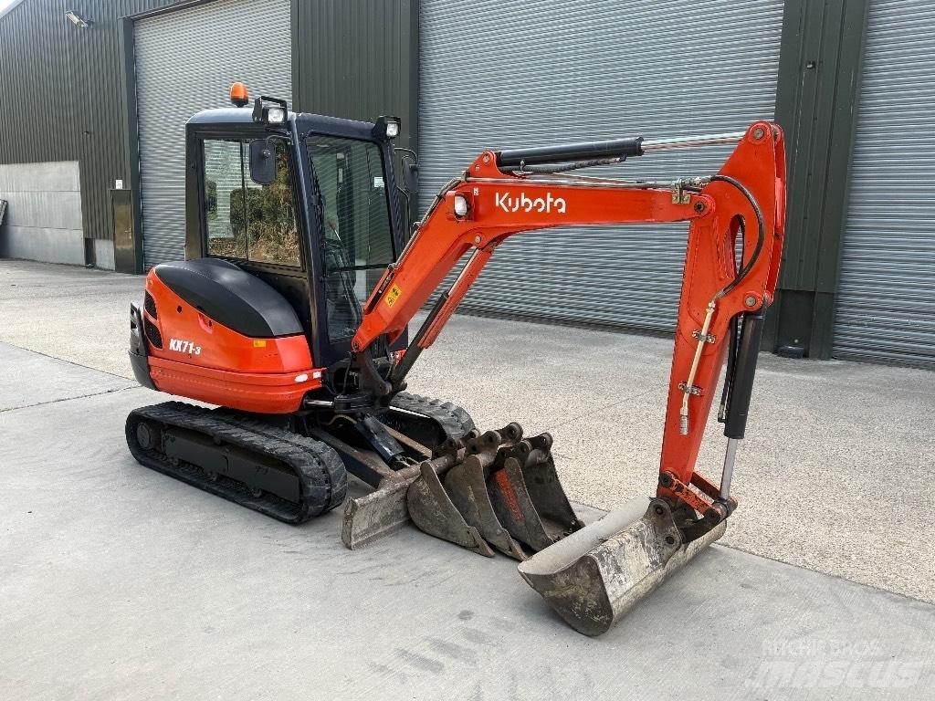 Kubota KX 71 Mini kotrók < 7t