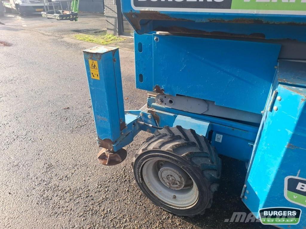 Genie GS-3369 RT Ollós emelők