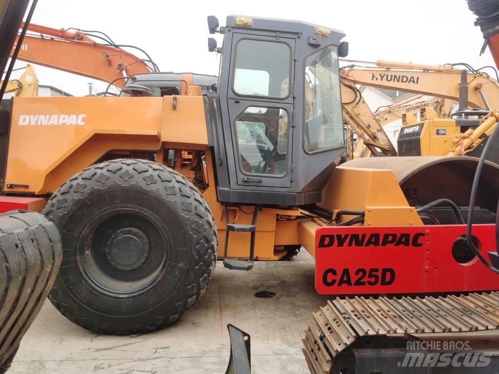 Dynapac CA 25 D Egydobos hengerek