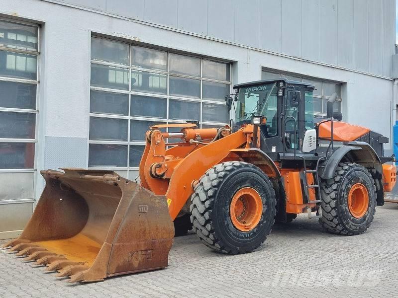 Hitachi ZW 310-6 Gumikerekes homlokrakodók
