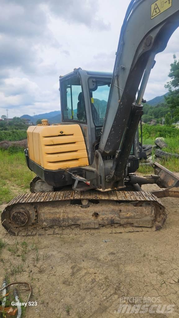 Volvo EC 55 Mini kotrók < 7t
