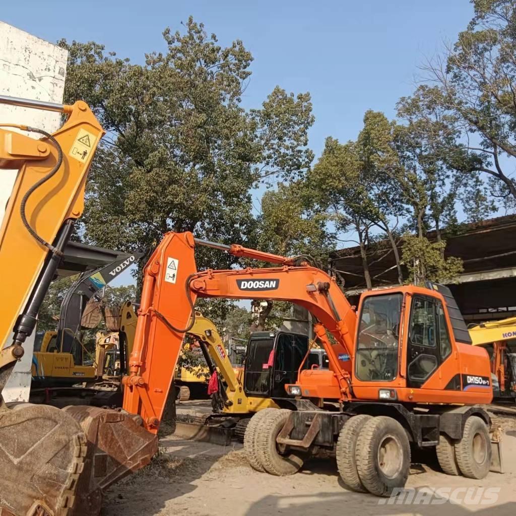 Doosan DH150W-7 Gumikerekes kotrók