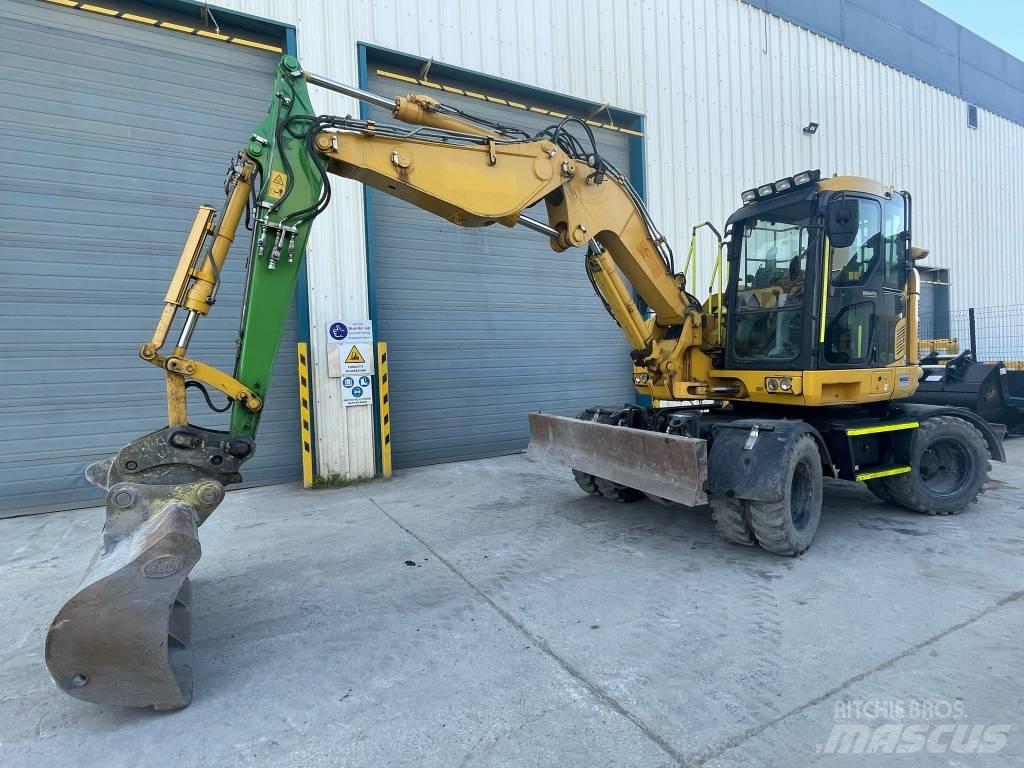 Komatsu PW118-11 Gumikerekes kotrók