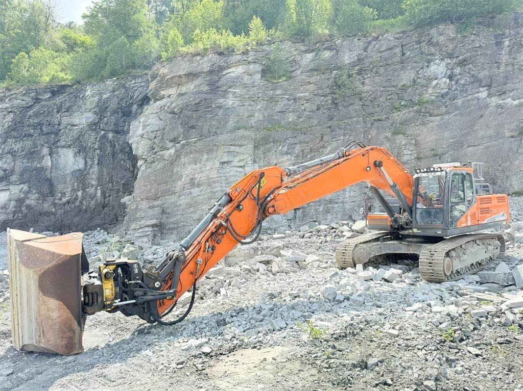 Doosan DX 300 LC-5 Lánctalpas kotrók