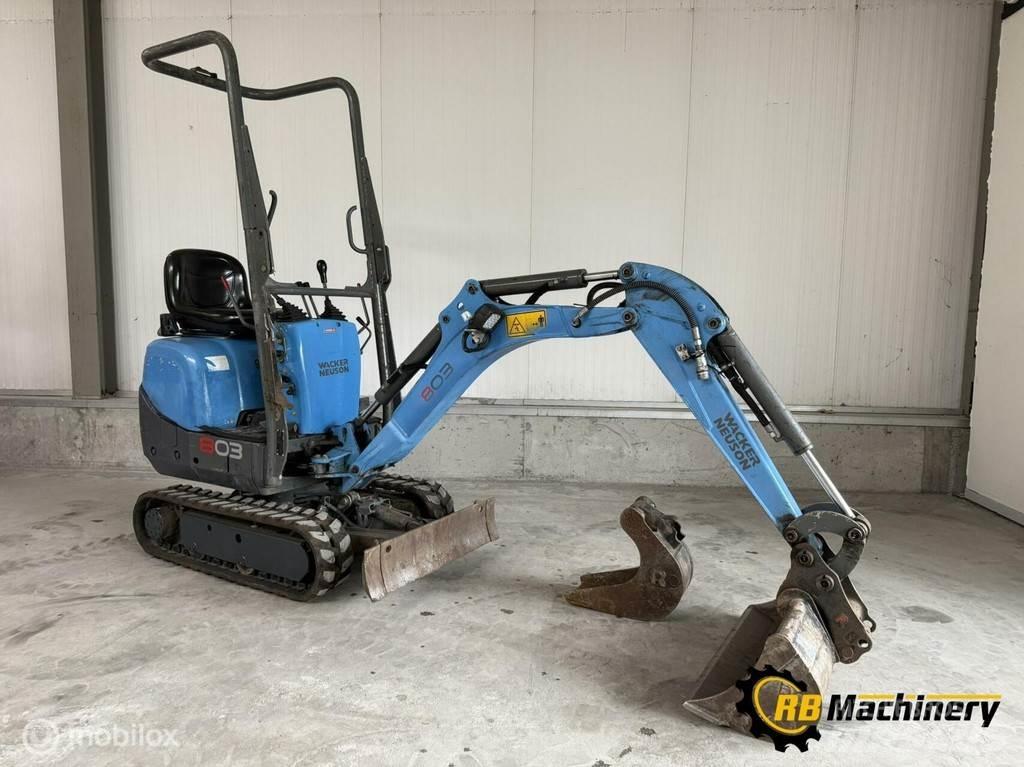Wacker Neuson 803 Mini kotrók < 7t
