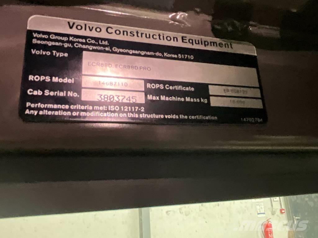 Volvo ECR 88 D Vezetőfülke és belső tartozékok