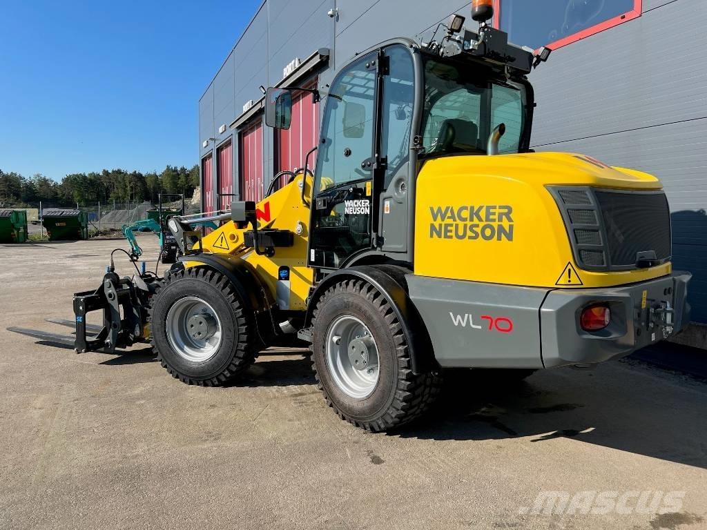 Wacker Neuson WL 70 Gumikerekes homlokrakodók