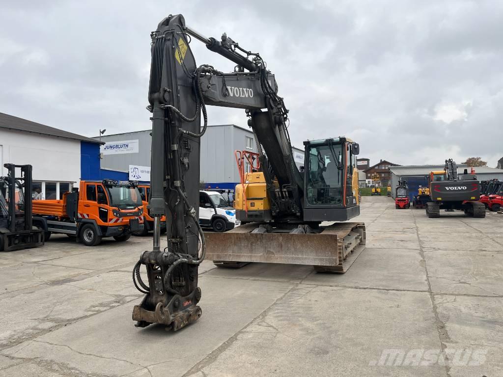 Volvo ECR235EL Lánctalpas kotrók