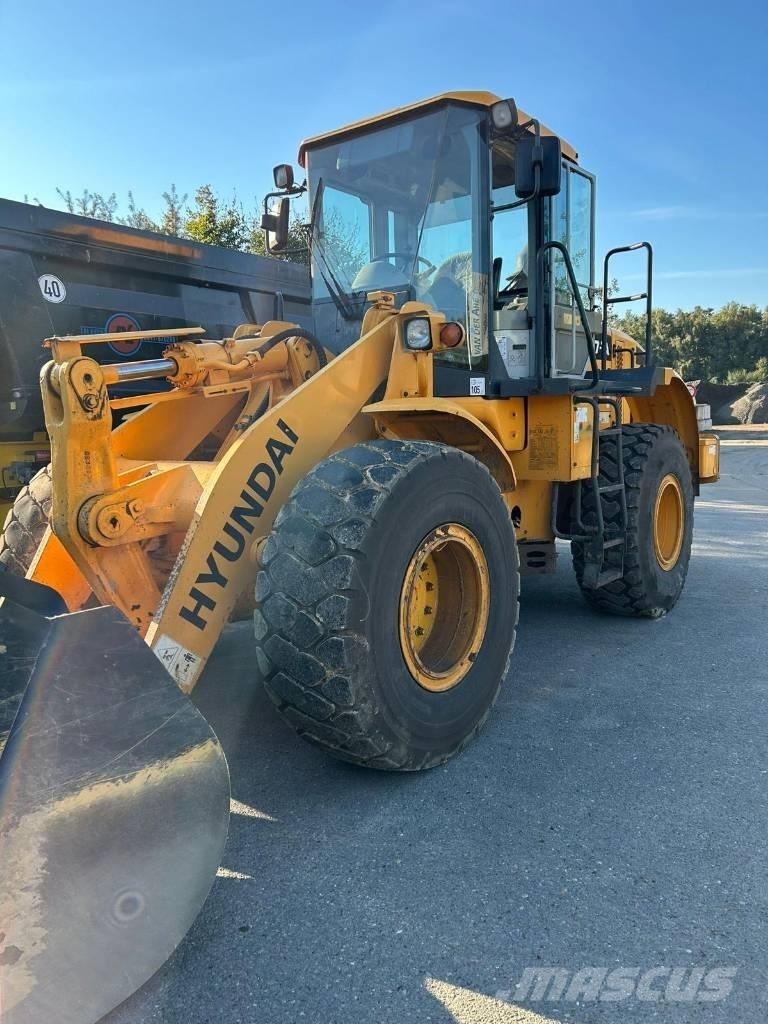 Hyundai HL 757-7 A Gumikerekes homlokrakodók