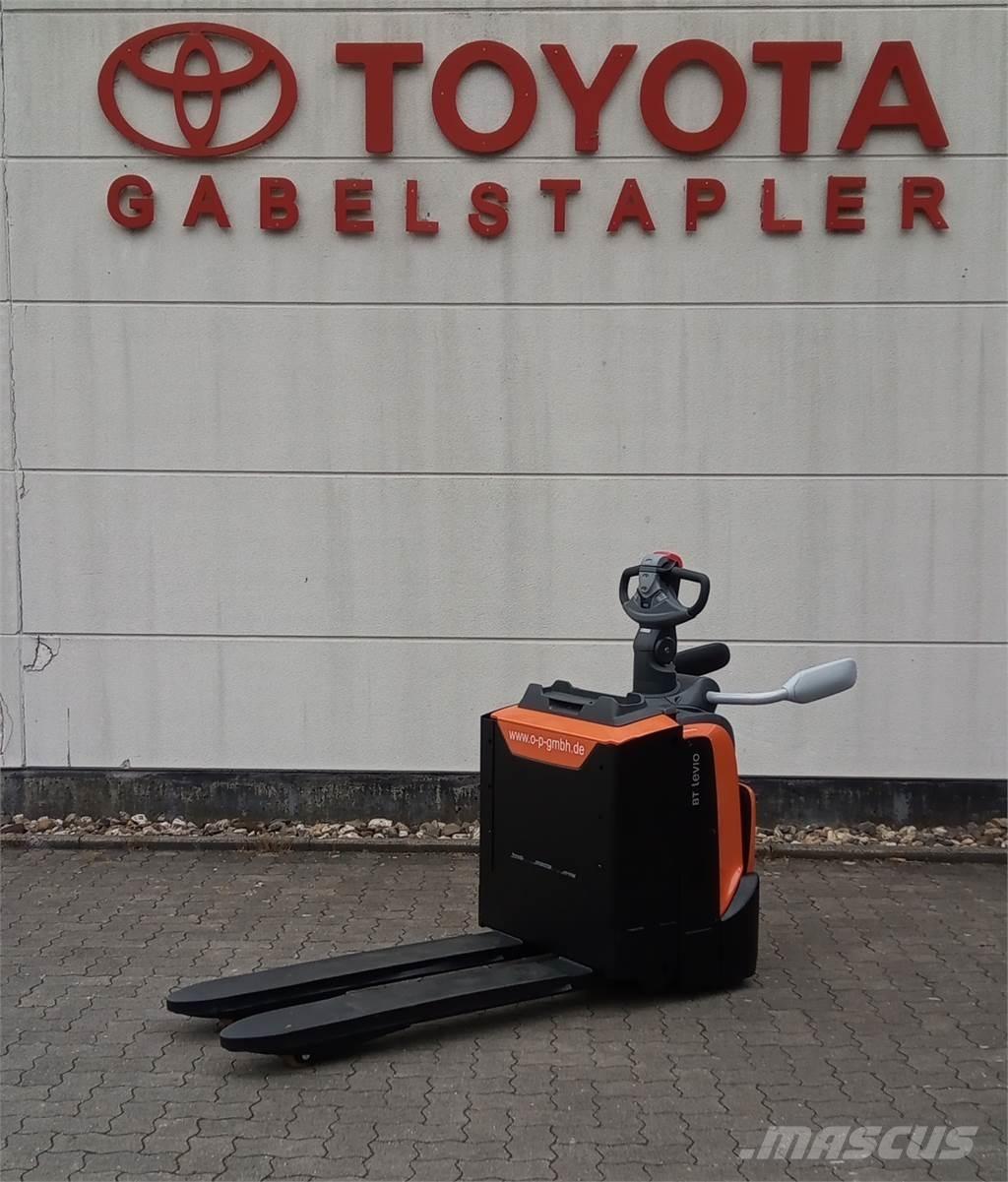 Toyota LPE200 Alacsony emelőkocsi
