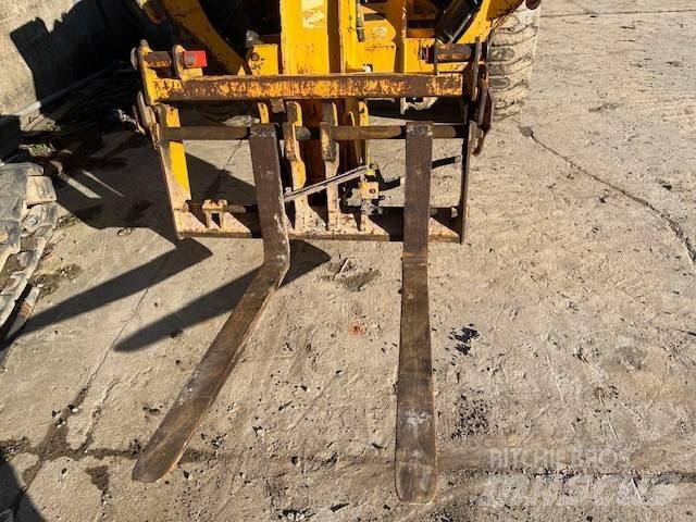 JCB 535-140 Teleszkópos rakodók