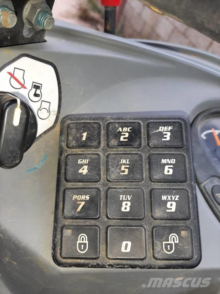 Bobcat E 19 Mini kotrók < 7t