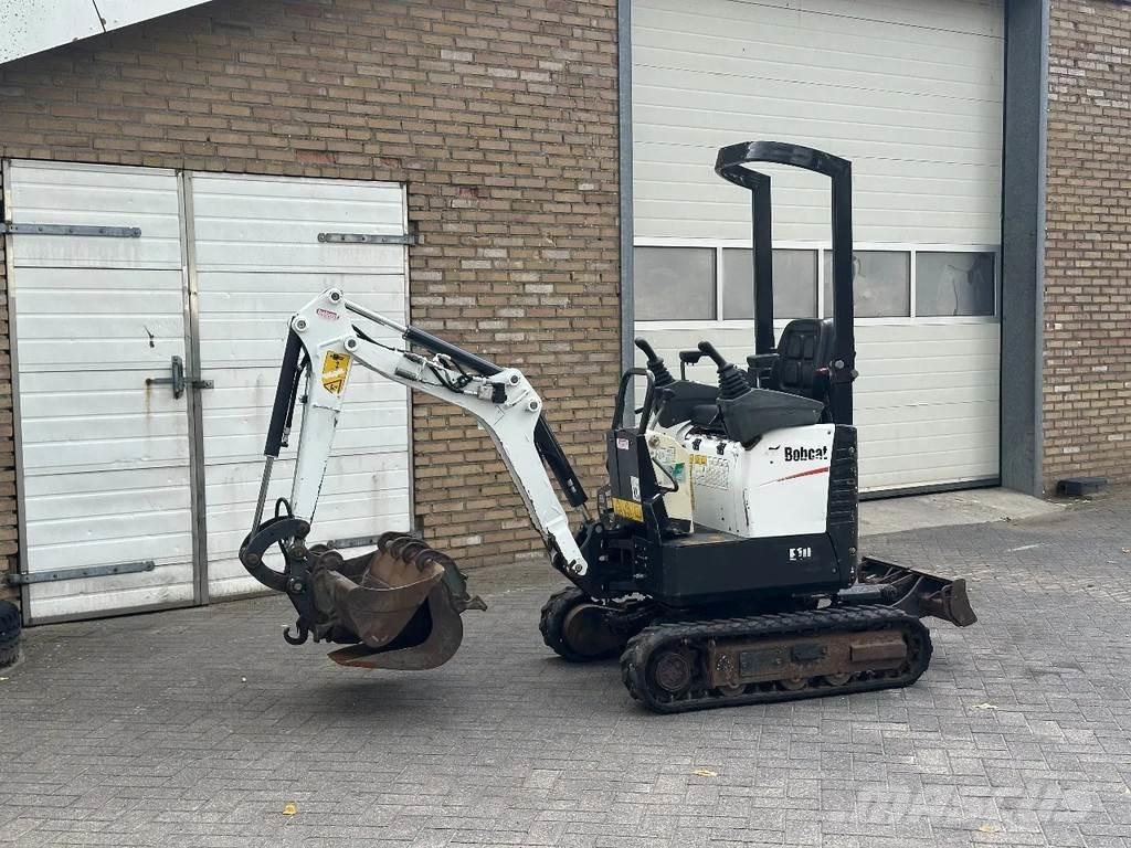 Bobcat E10 Mini kotrók < 7t