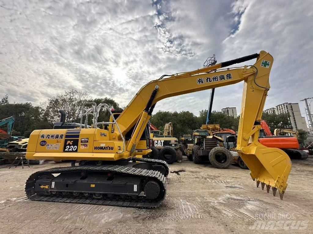 Komatsu PC 220 Lánctalpas kotrók
