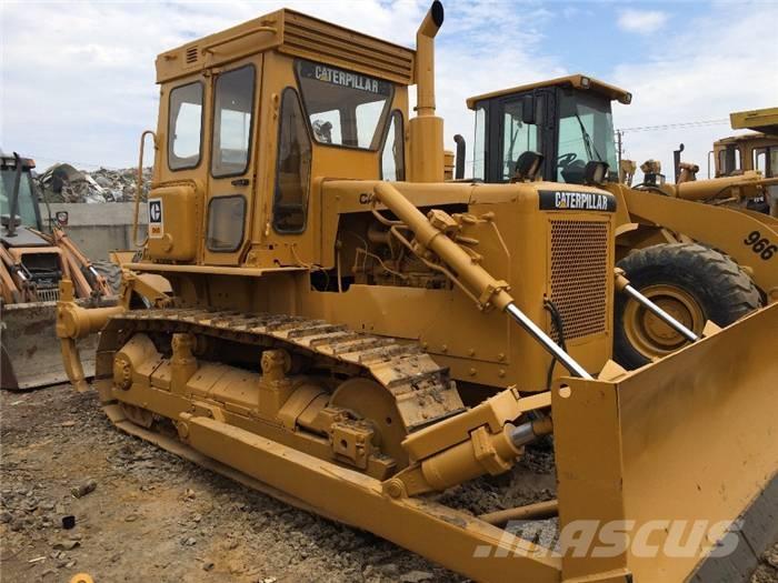 CAT D 6 D lánctalpas dózerek