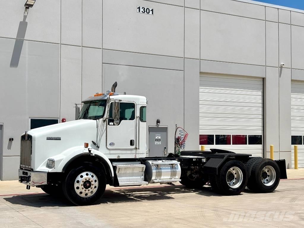 Kenworth T 800 Nyergesvontatók