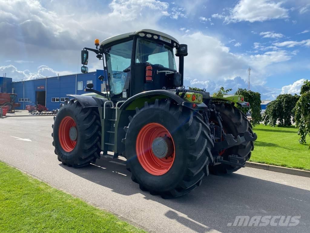 CLAAS Xerion 3800 Traktorok