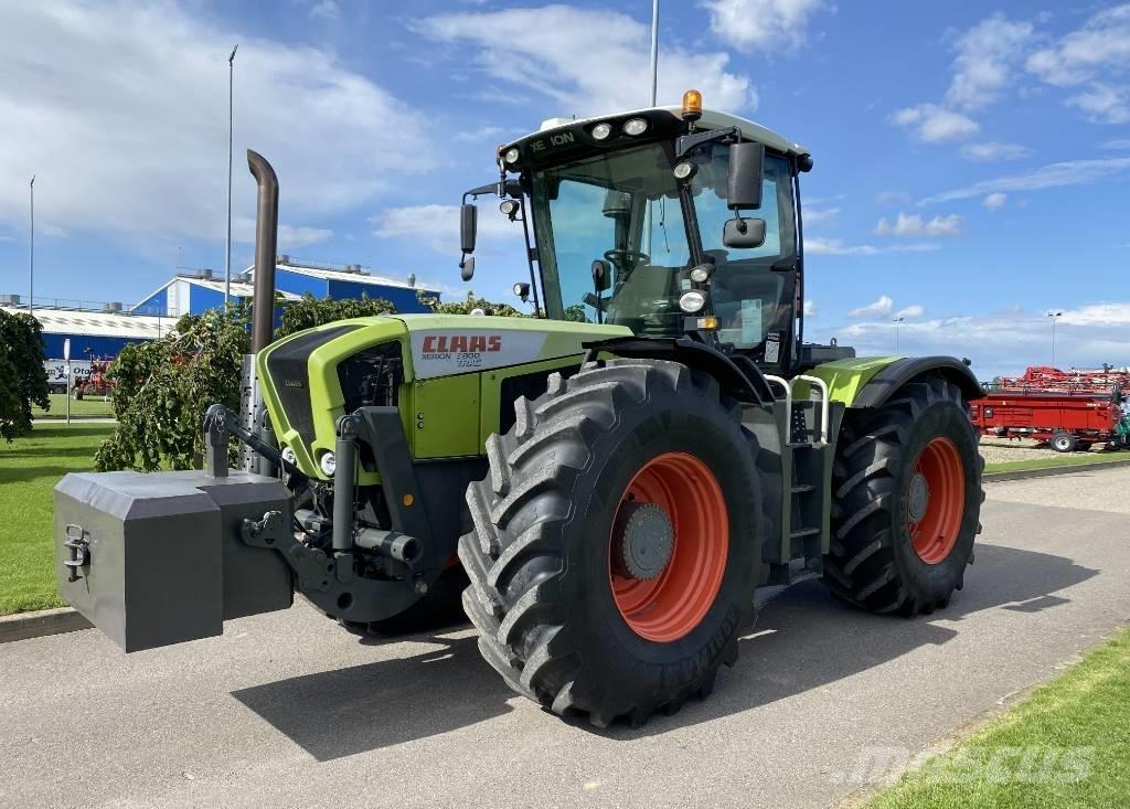 CLAAS Xerion 3800 Traktorok