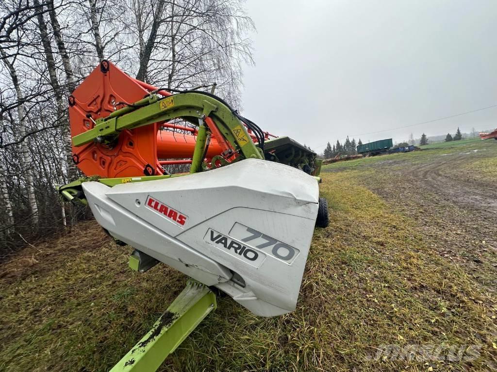 CLAAS Lexion 670 Kombájnok