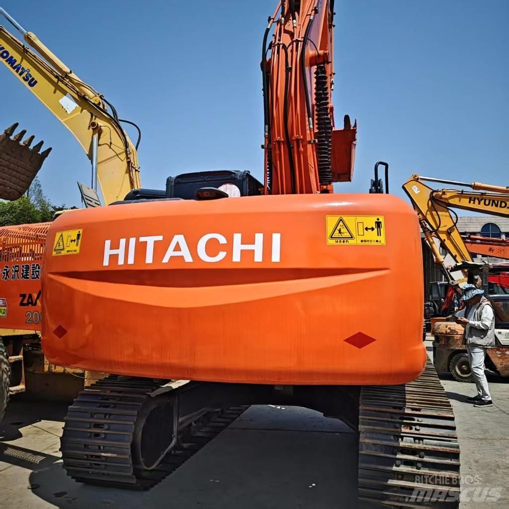 Hitachi ZX 210 Lánctalpas kotrók