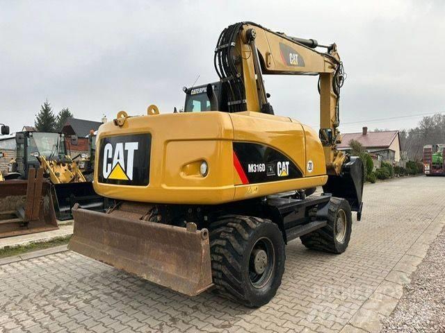 CAT CAT M316D Gumikerekes kotrók