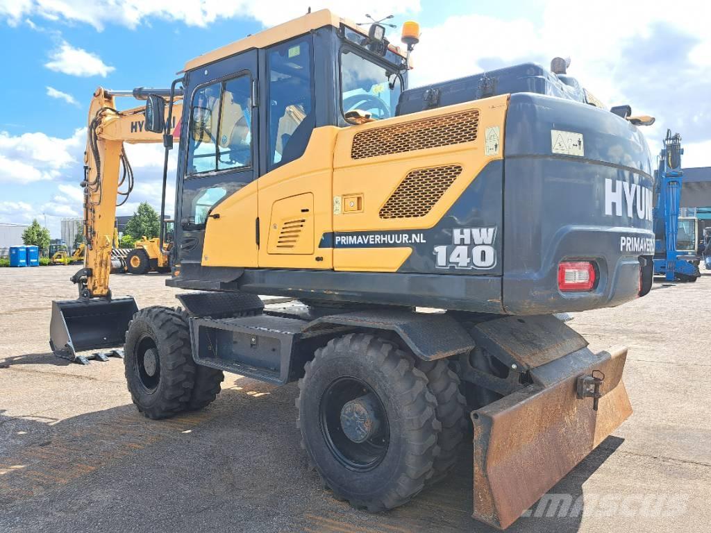 Hyundai HW140 Gumikerekes kotrók