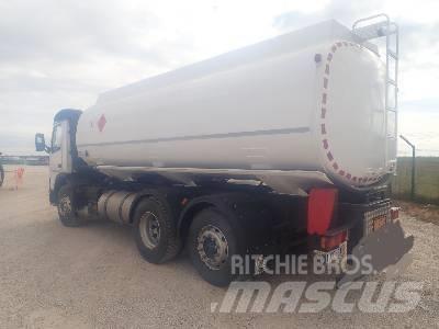 Volvo FM 7 6X2 Tartályos teherautók