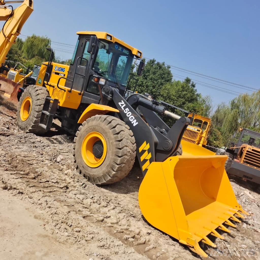 XCMG ZL 50 Gumikerekes homlokrakodók