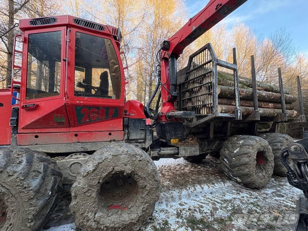 HSM 208F 11 Kihordók