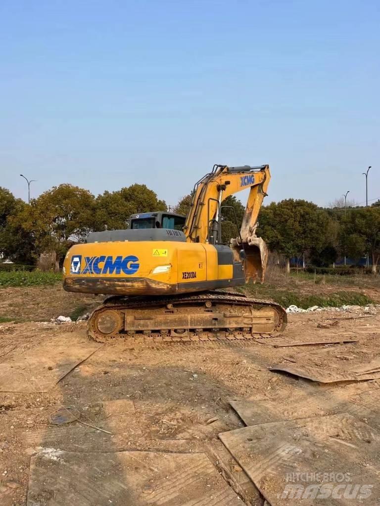 XCMG XE 200 DA Lánctalpas kotrók
