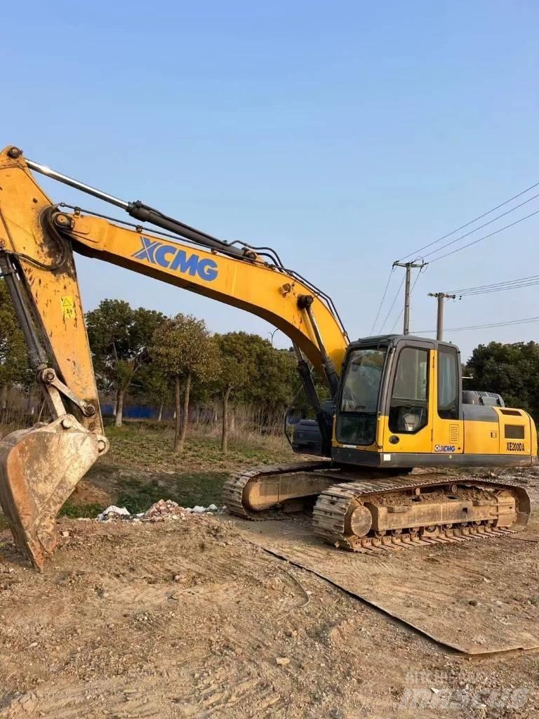 XCMG XE 200 DA Lánctalpas kotrók