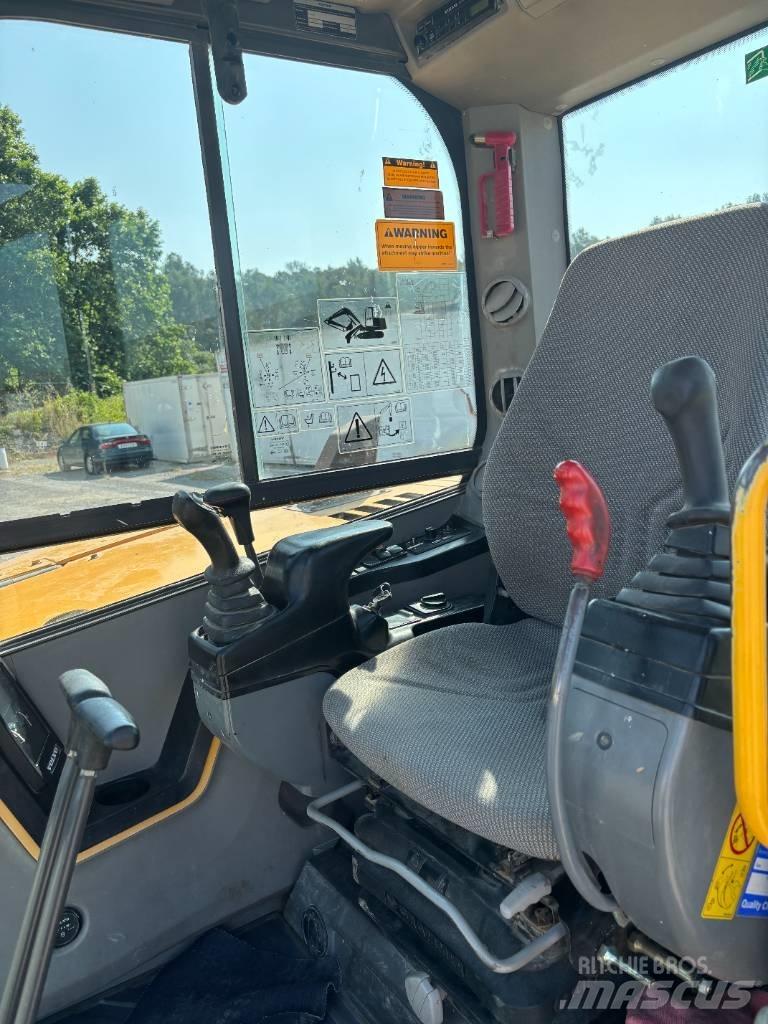 Volvo ECR 88 D Közepes (midi) kotrók 7 t - 12 t