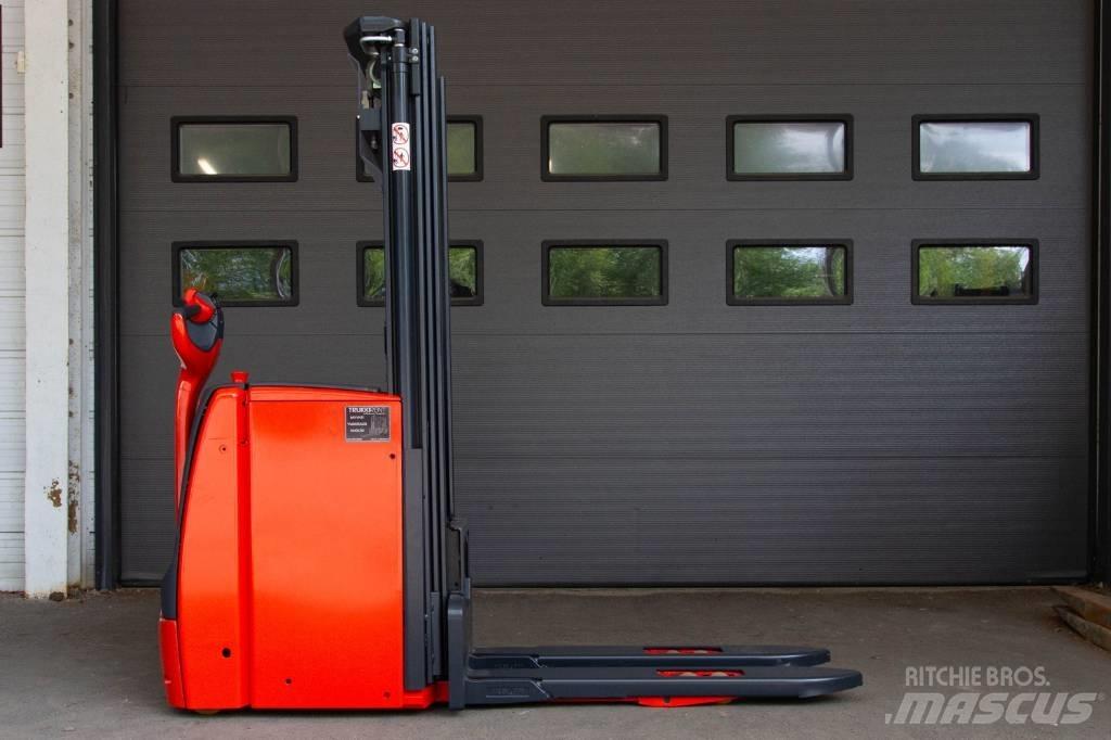 Linde L16 Gyalogkíséretű targonca