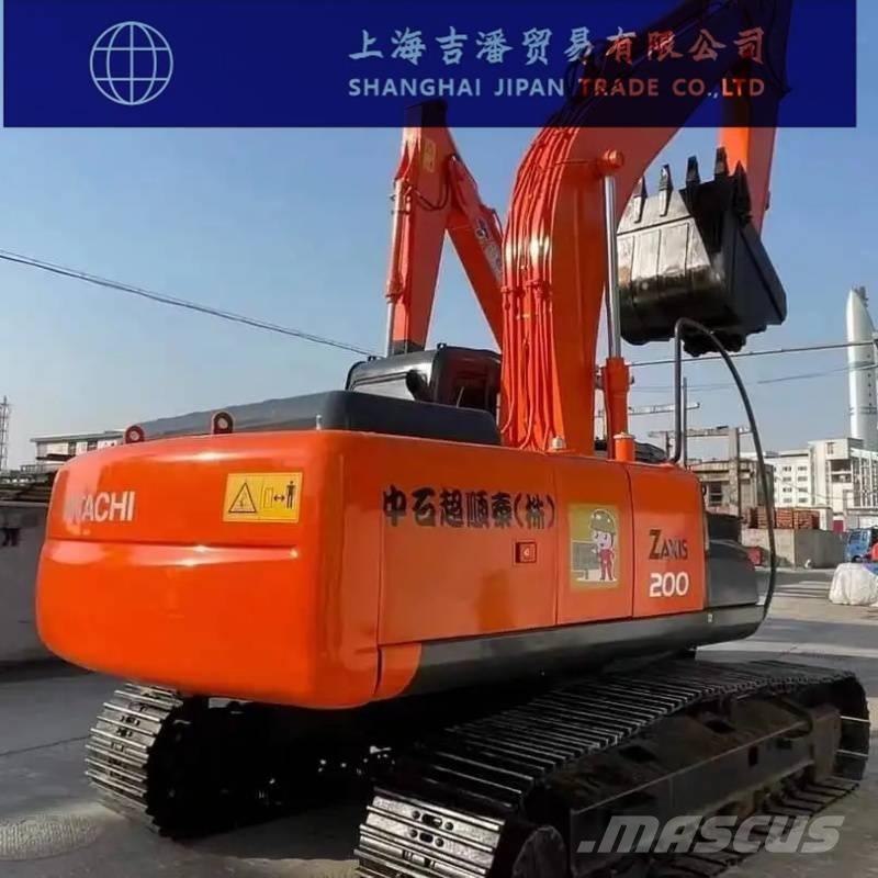 Hitachi ZX 200 Lánctalpas kotrók