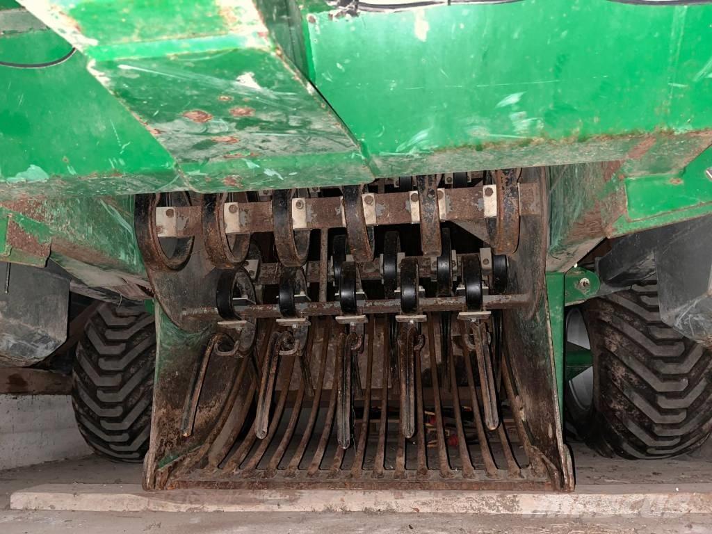 Kivi-Pekka KP 5 Kőfelszedők