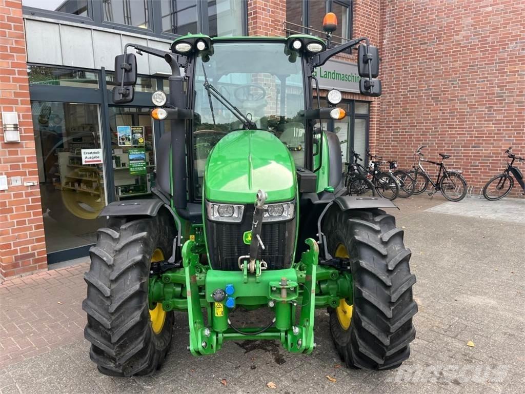 John Deere 5100R Traktorok
