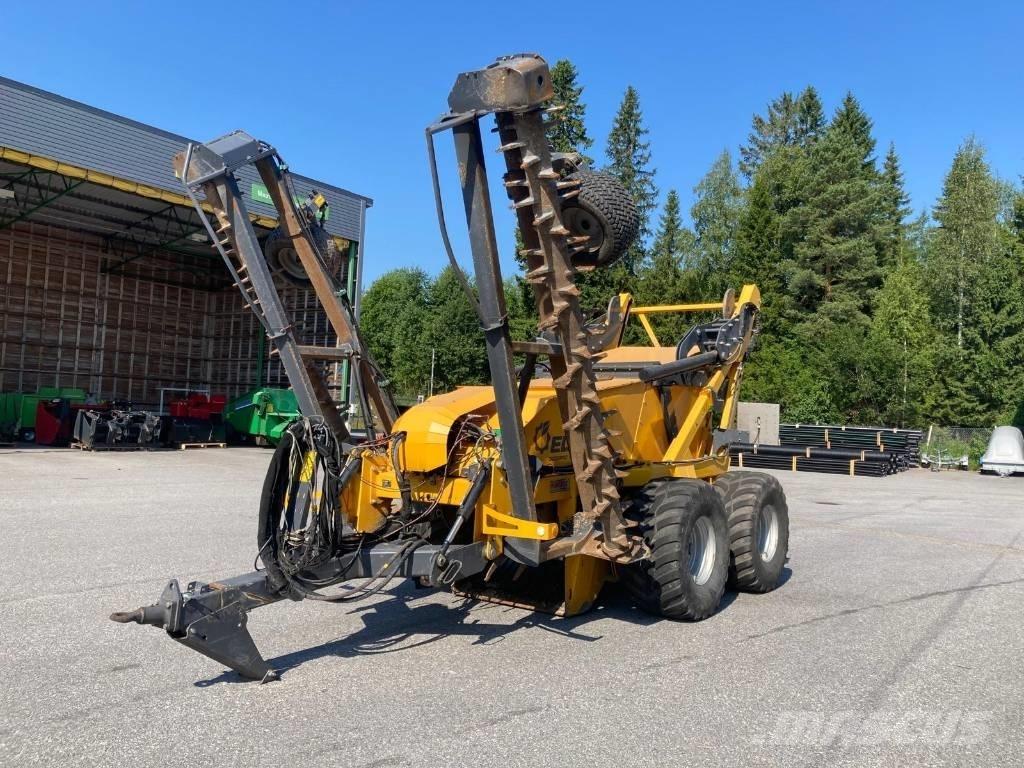Elho Scorpio 710 Kőfelszedők