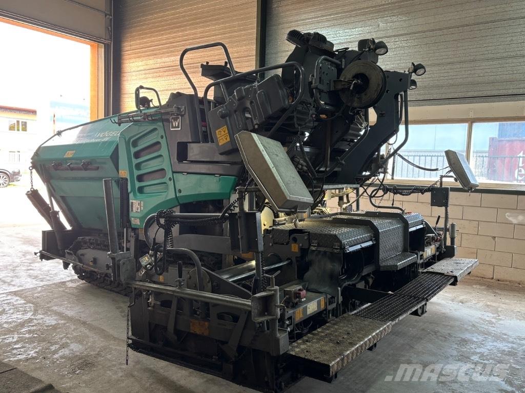 Vögele Super 1300-3i Földnyesők (szkréperek)