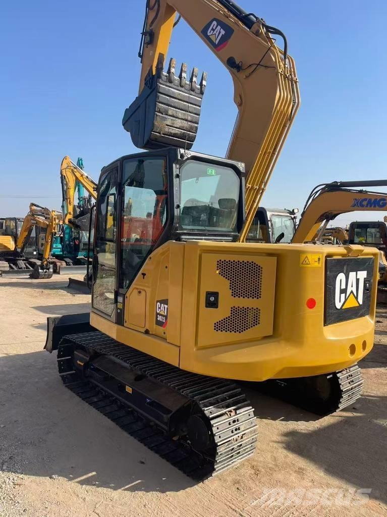 CAT 307.5 Lánctalpas kotrók