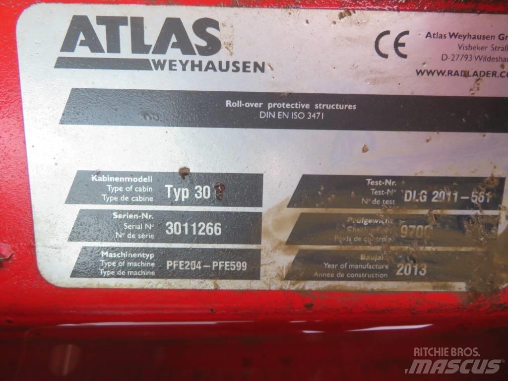 Atlas 65 Vezetőfülke és belső tartozékok